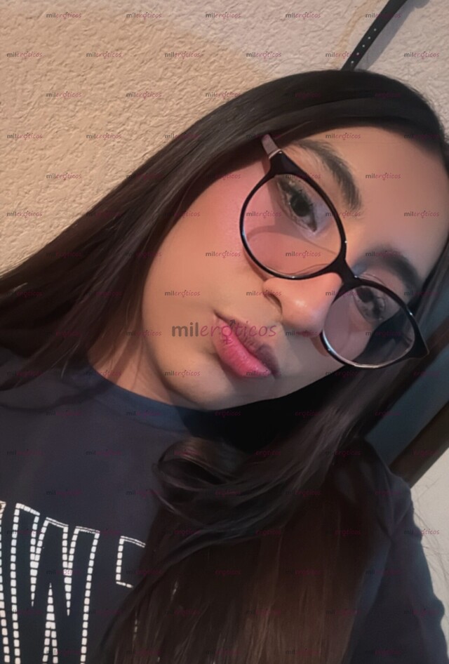 FOTOS DE NENA TRANS PASIVA Y MUY COMPLACIENTE. 21 AÑOS