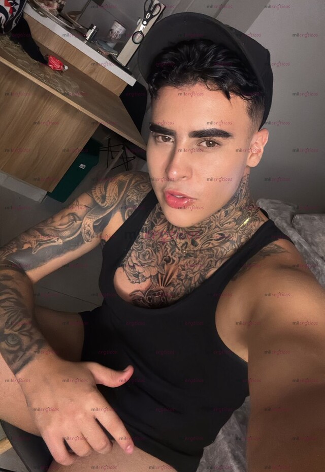 FOTOS DE MACHO SERIO RESERVADO Y MUY MORBOSO 100% VERSÁTIL