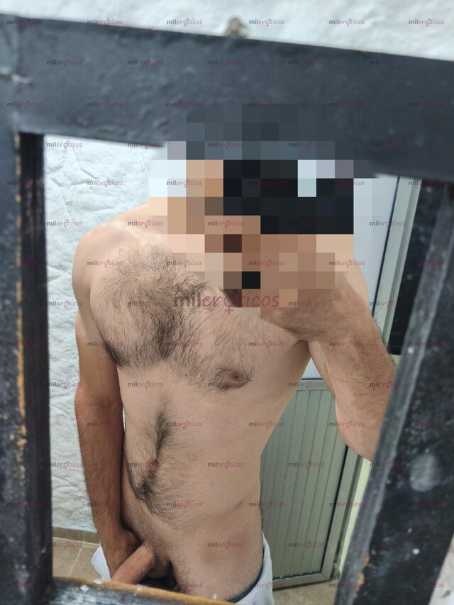 FOTOS DE JOVEN SINGLE DE BUEN PORTE, ATLETICO Y PARCHADO