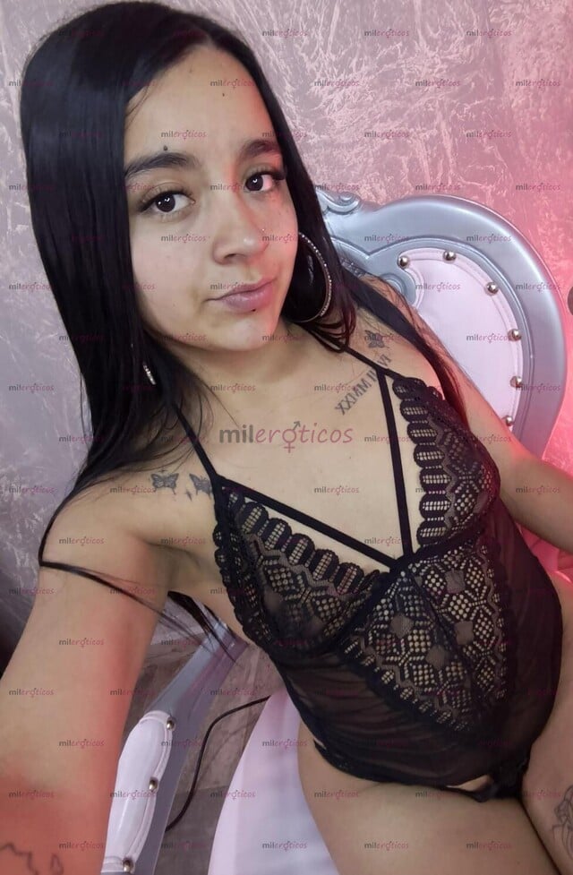 FOTOS DE DULCE COQUETA COMPLACIENTE DE PIEL TRIGUEÑA TODA UNA DIABLA