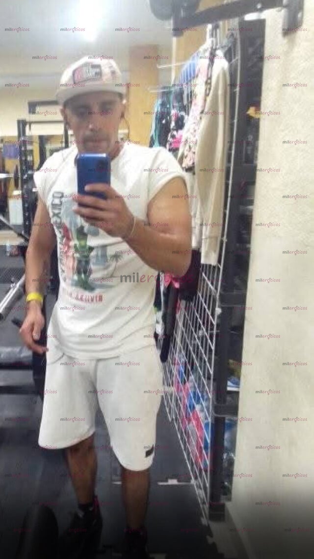 FOTOS DE HOLA QUIERES DIVERTIRTE SOY FLAQUITO Y CARIÑOSO MUY COMPLACIENTE LLÁMAME