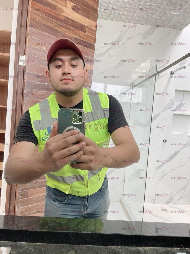 FOTOS DE MACHO DISPONIBLE VERGA GRUESA QUE TE HARÁ HACERTE VENIR DE CHORROS 523131517947