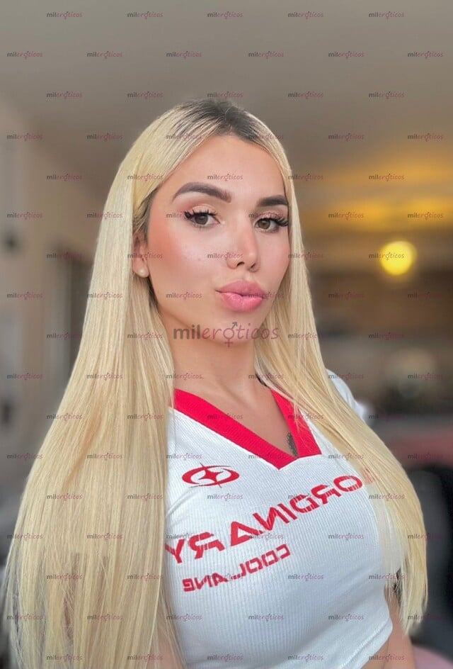 FOTOS DE HERMOSA RUBIA CALIENTE DISPONIBLE PARA CUMPLIR TODOS TUS DESEOS