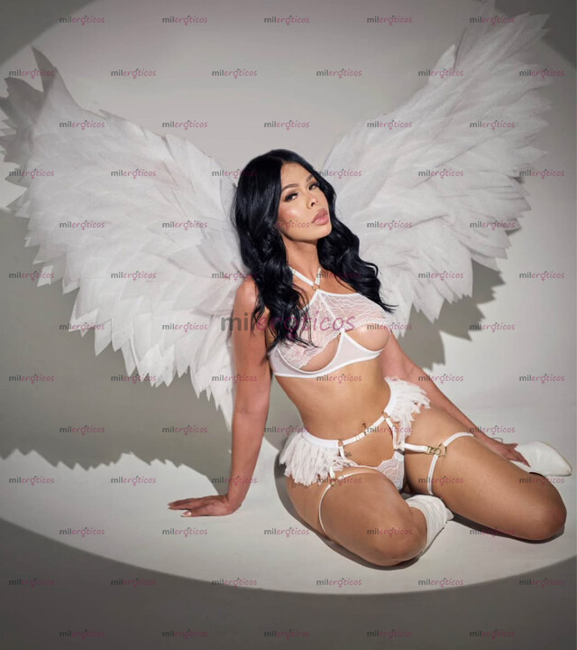 FOTOS DE AURORA DISPONIBLE CON APTO PRIVADO 3138675757