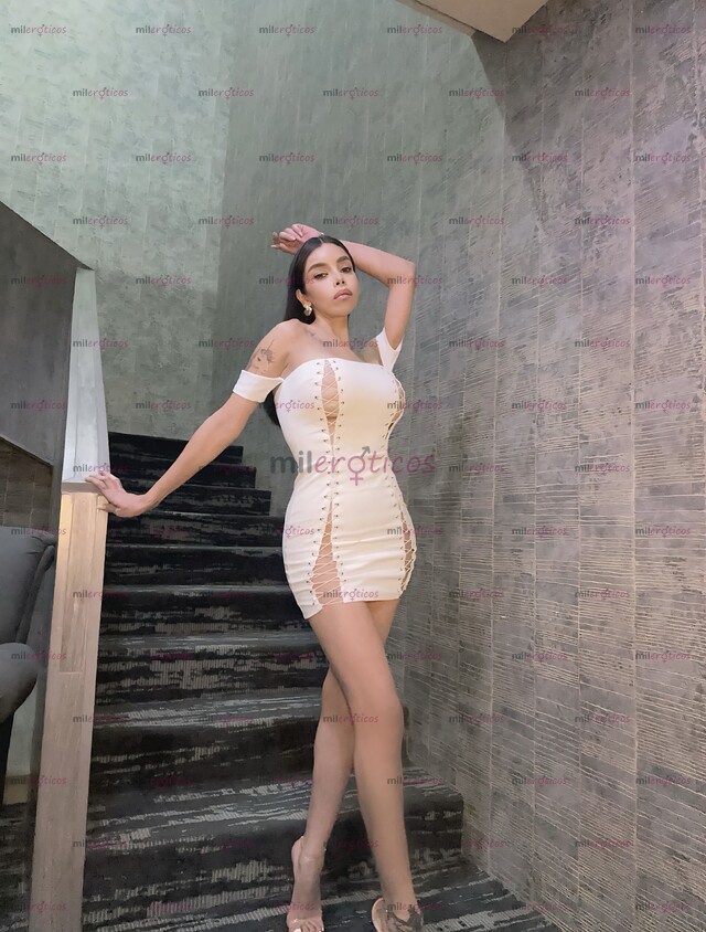 FOTOS DE CONOCIDA EN TODO MÉXICO POR MI GRAN SERVICIO. TETAS ENORMES Y CUERPO SKINNY