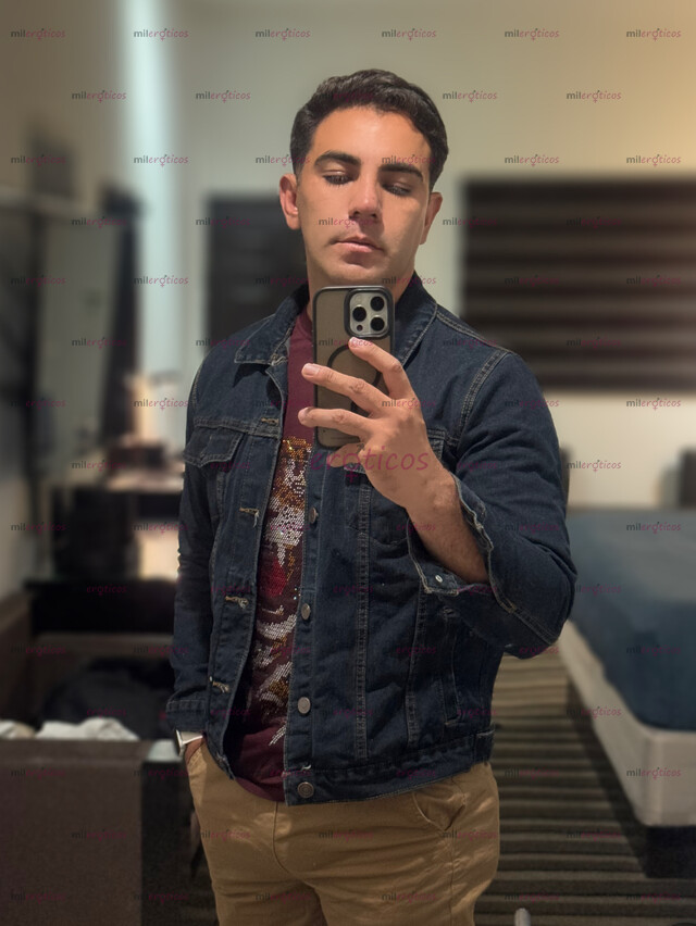 FOTOS DE R DE REGRESO QUIERE VER CÓMO SE COJEN A TU ESPOSA O TE GUSTA Q SIENTA DOS VERGAS