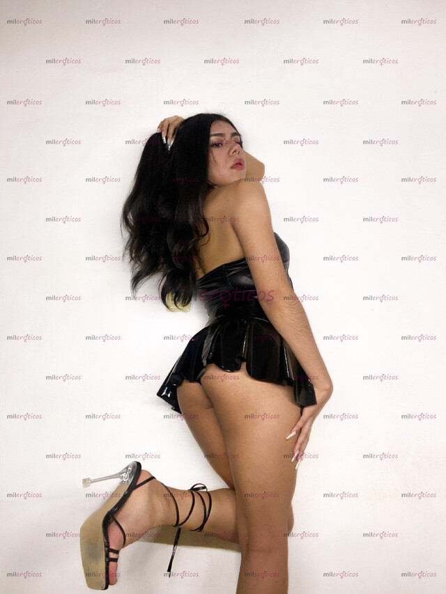 FOTOS DE CY DENNY 20 AÑOS NENA NATURAL, AMBOS ROLES