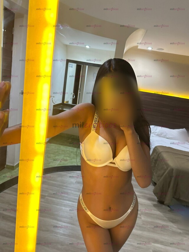 FOTOS DE DIVINA CHICA UNIVERSITARIA ARELY CON UNA CINTURA Y UN CUERPO QUE TE HARA GRIATAR