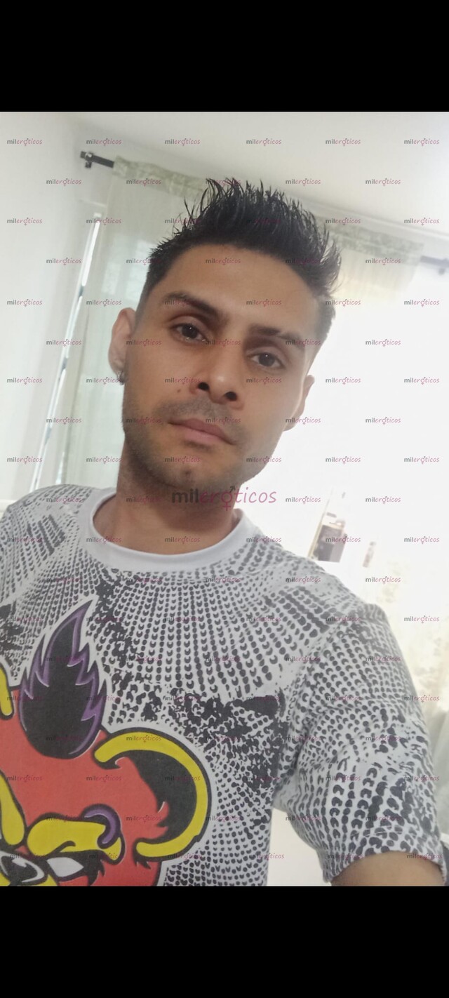 FOTOS DE ESCORT DOTADO DISPONIBLE EN TU CIUDAD PARA DARTE EL MEJOR PLACER