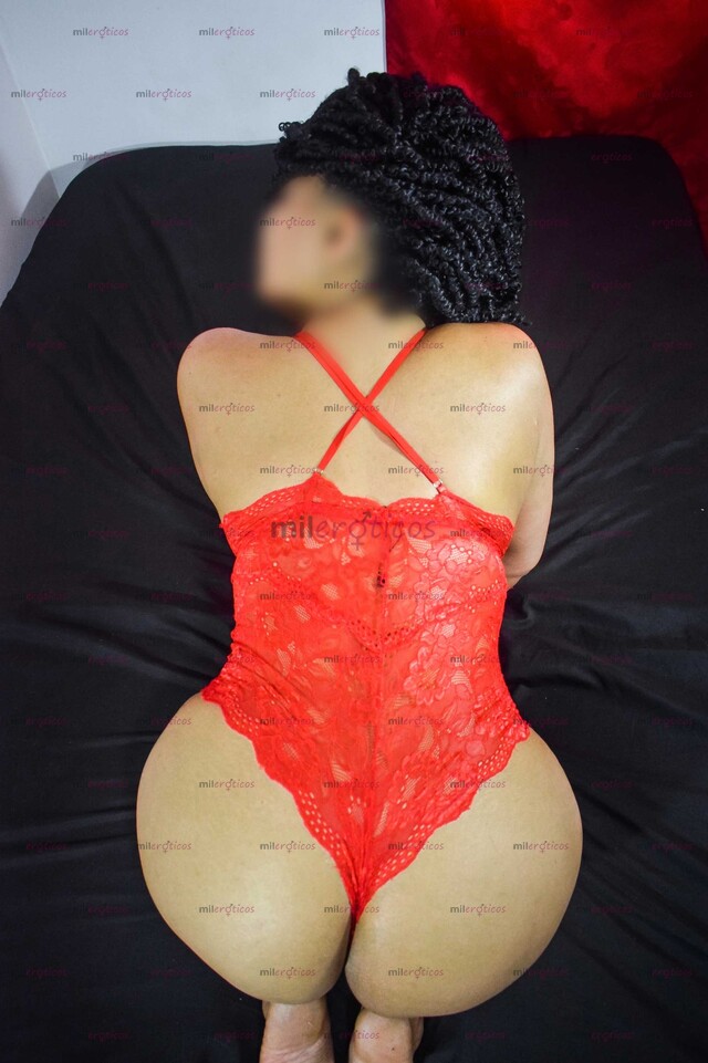 FOTOS DE SOY CRISTAL.UNA MORENA .ARDIENTE . DESPAMPANANTE.DELISIOSA GARGANTA PROFUNDA.SPS