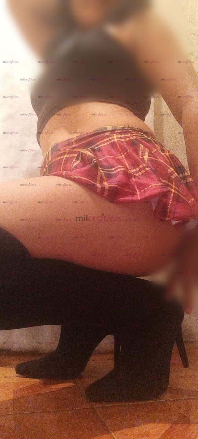 FOTOS DE MORENA ARDIENTE Y JUGUETONA, TE HARÉ PERDER LA CABEZA