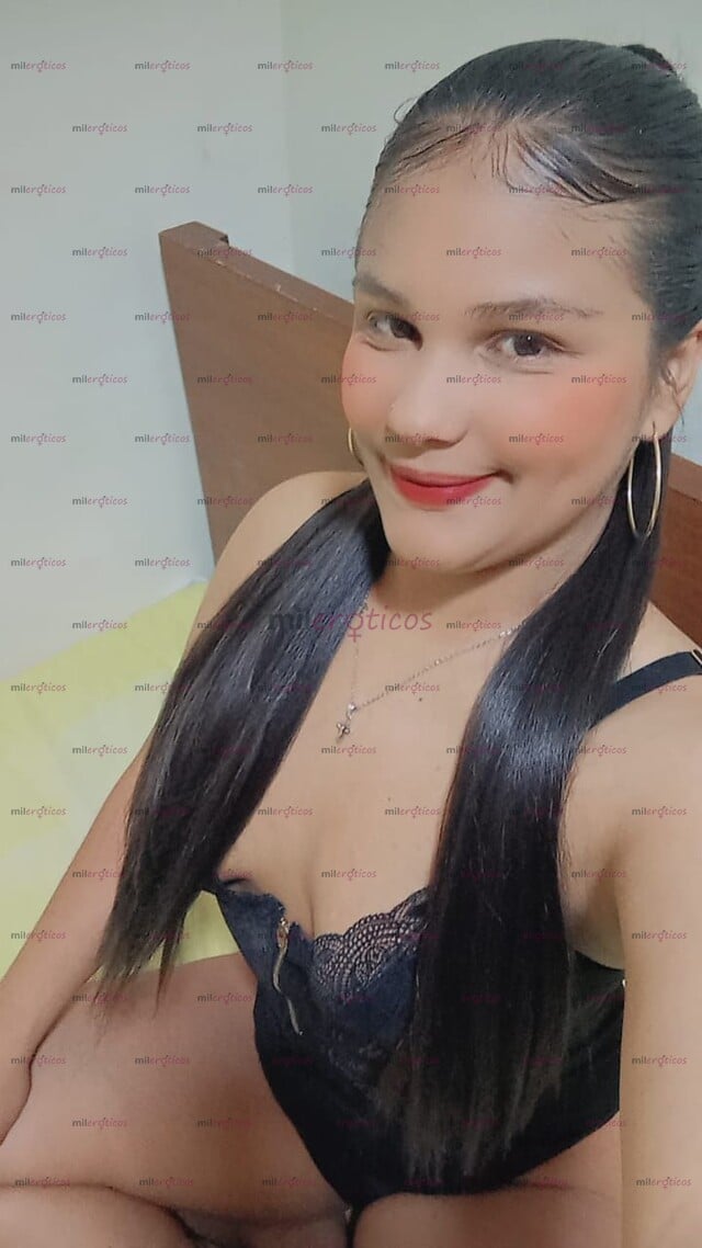 FOTOS DE CUQUITA ESTRECHA VEN Y ME HECHAS ESA LECHITA