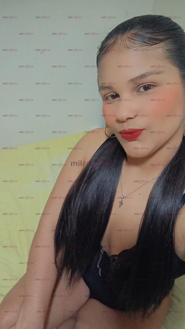 FOTOS DE CUQUITA ESTRECHA VEN Y ME HECHAS ESA LECHITA