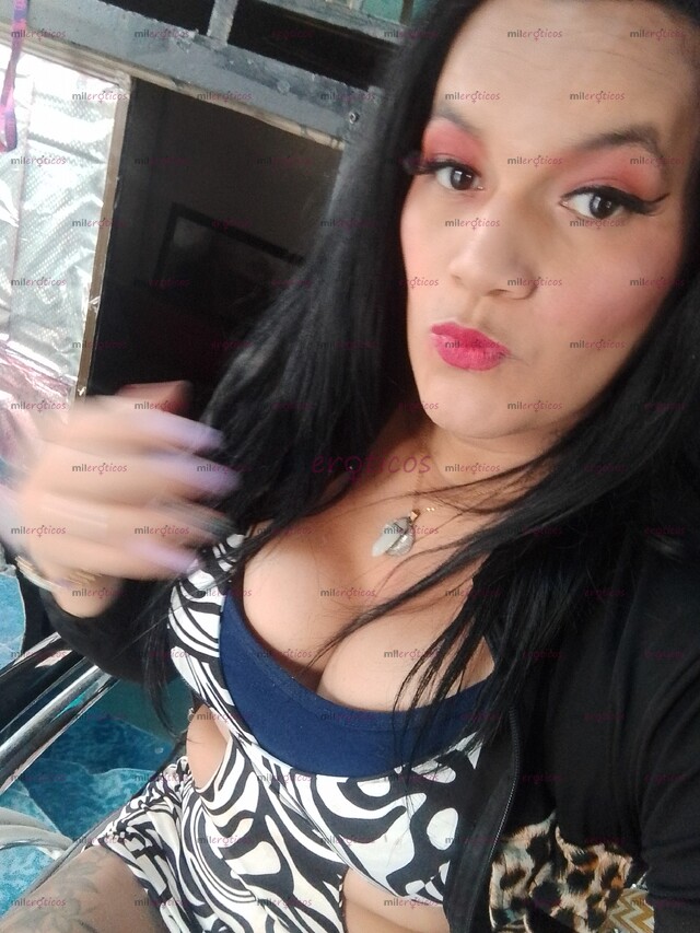 FOTOS DE ESTO SÍ ES UNA HERMOSA COLA BIEN APRETADITA Y DISEÑAN VEN Y DISFRÚTALA