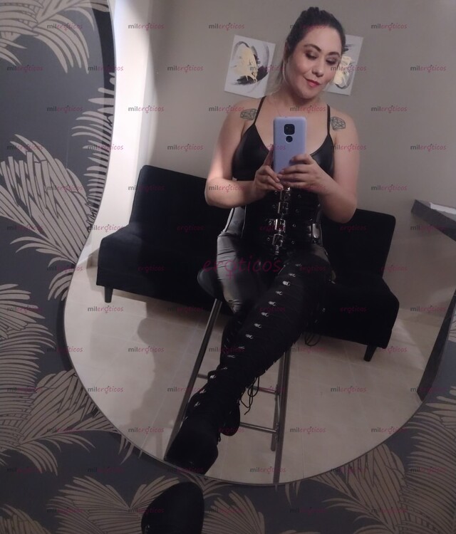 FOTOS DE EXCLUSIVAS SESIONES FETISH, BDSM, PEGGING, ADORAME SOY TU DIOSA (SB)