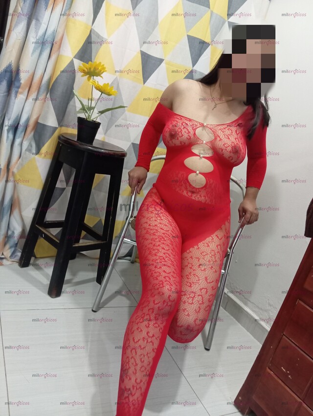 FOTOS DE SOY MAFE UNA HERMOSA CHICA DE 19 AÑOS ALTA DELGADA BLANCA