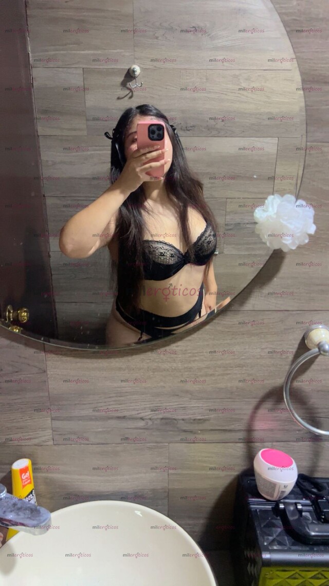 FOTOS DE DISPONIBLE EN VIDEOLLAMADAS TAMBIÉN , LINDA Y CALIENTE, TODA LA NOCHE DISPONIBLE