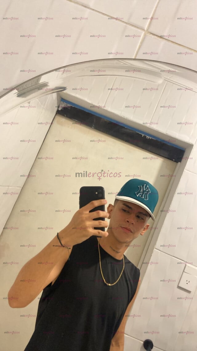 FOTOS DE CHICO ASEADO, COMPLACIENTE, MUY VERSÁTIL, ME GUSTAN TODOS LOS PLANES