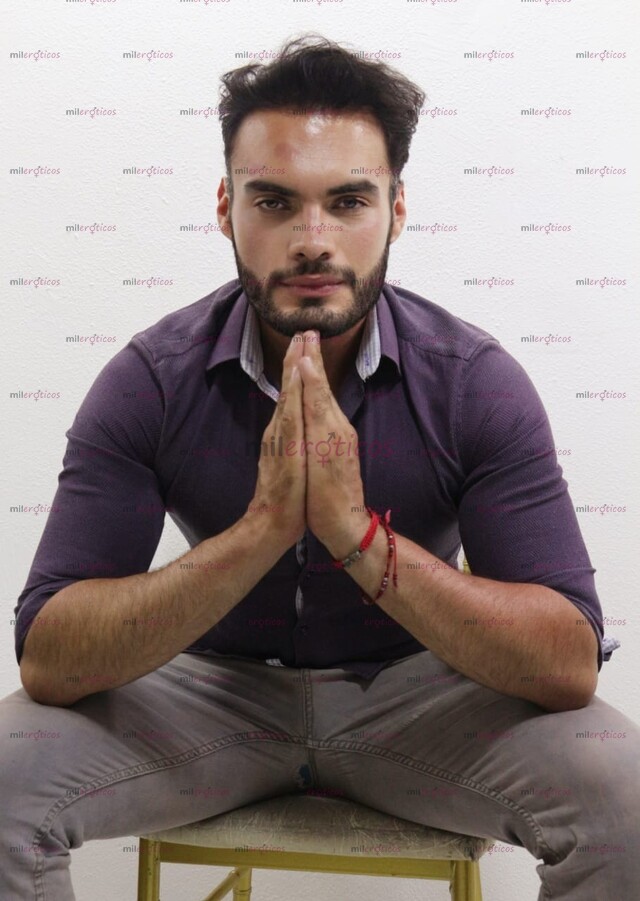 FOTOS DE ALESSANDRO MODELO VIP GUAPO OJOS CAFES MASAJES RELAJANTES