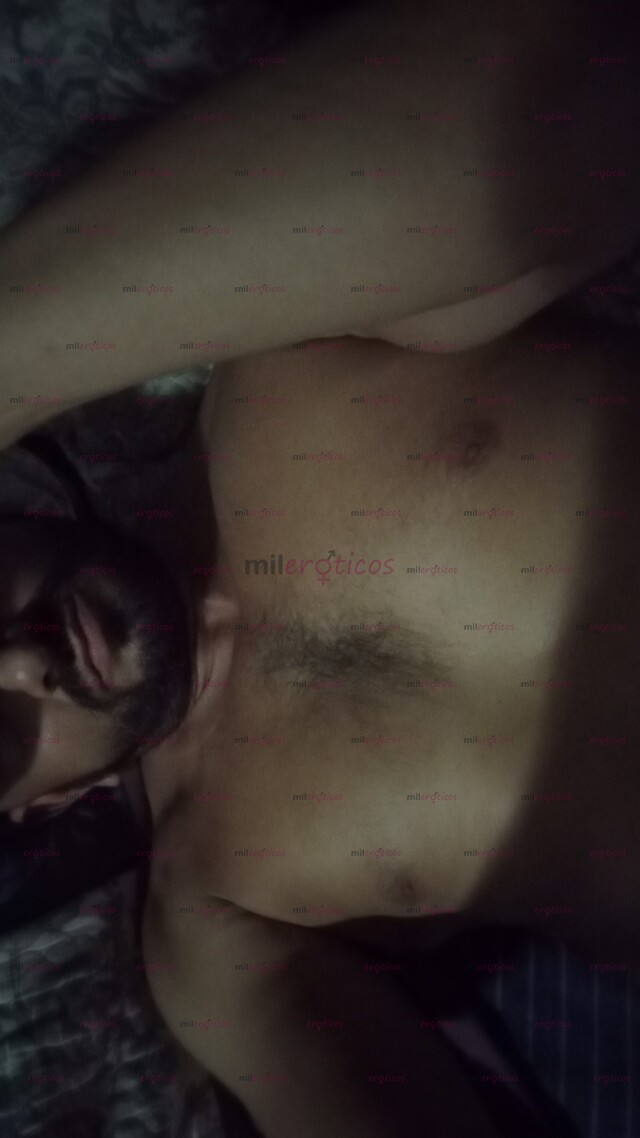 FOTOS DE ACOMPAÑANTE MASCULINO ACTIVO 23 CM PARWJAS QUE QUIERAN EXPERIMENTAR CON UN TERC