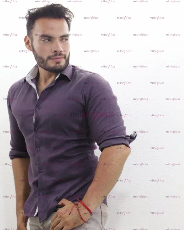 FOTOS DE ALESSANDRO MODELO VIP GUAPO OJOS CAFES MASAJES RELAJANTES