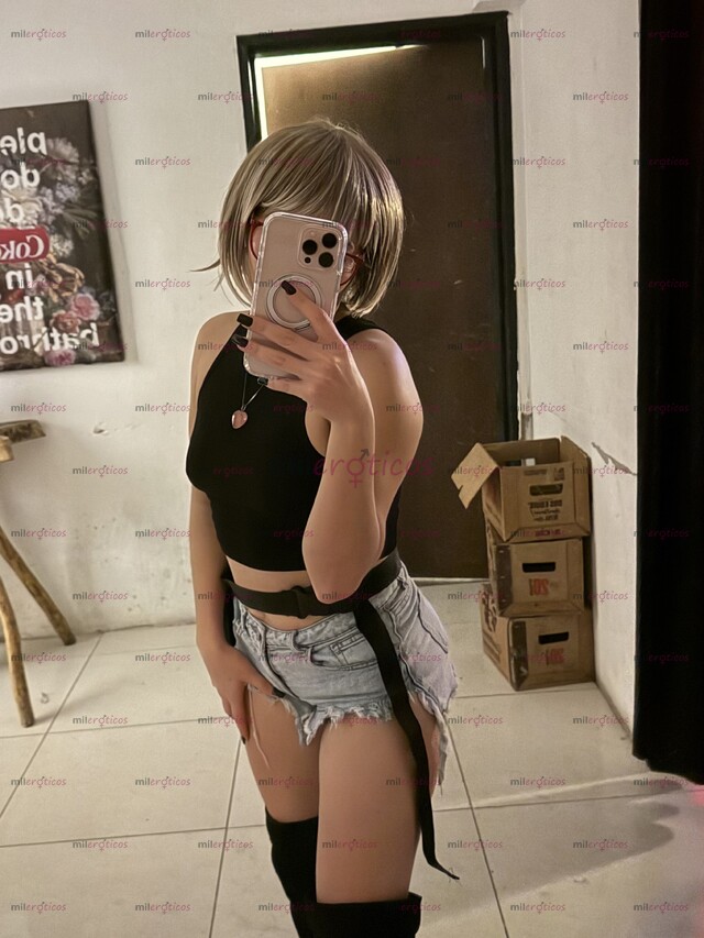 FOTOS DE STRIPPER BONITA Y MODELO OF $3000 CON LUGAR & NO ANAL