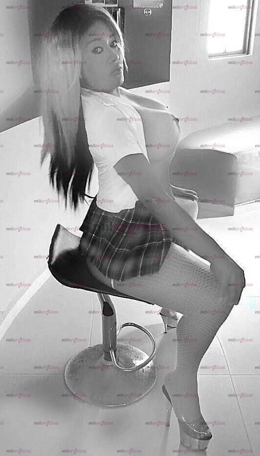 FOTOS DE LA MÁS COMPLACIENTE TALÁDRAME EL CULO MIENTRAS ME LA JALO GIMO COMO UNA ZORRA