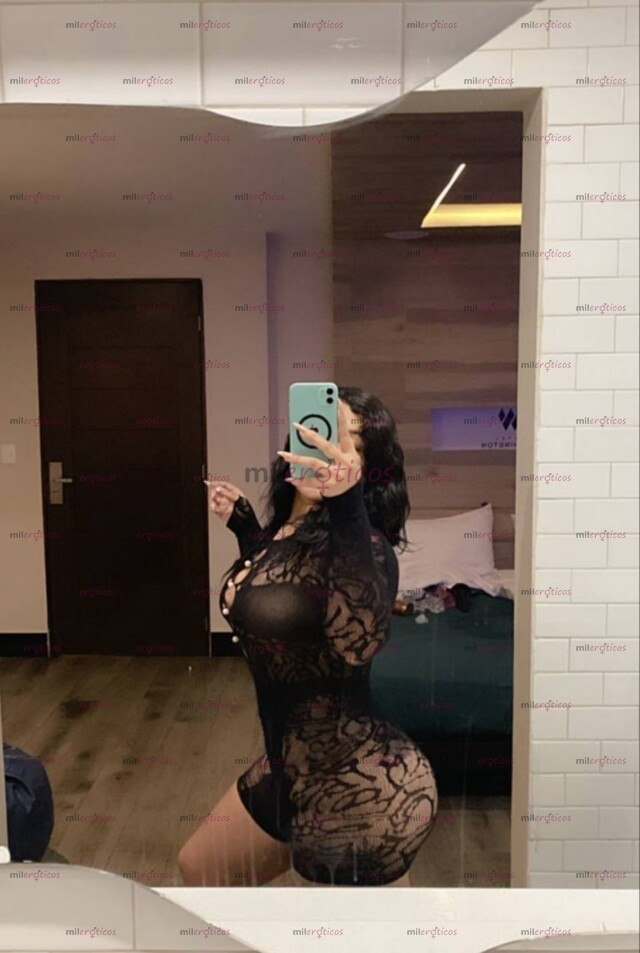 FOTOS DE LESLIE GOTHIC TU DRACULONA FAVORITA Y LA MEJOR DE TUS EXPERIENCIAS