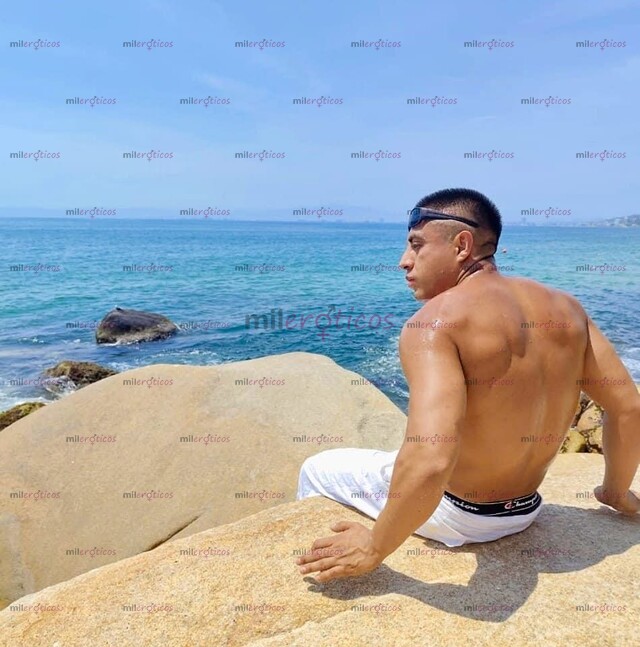 FOTOS DE MEXICANO CON VERGA DE 20 CM CORTA TEMPORADA