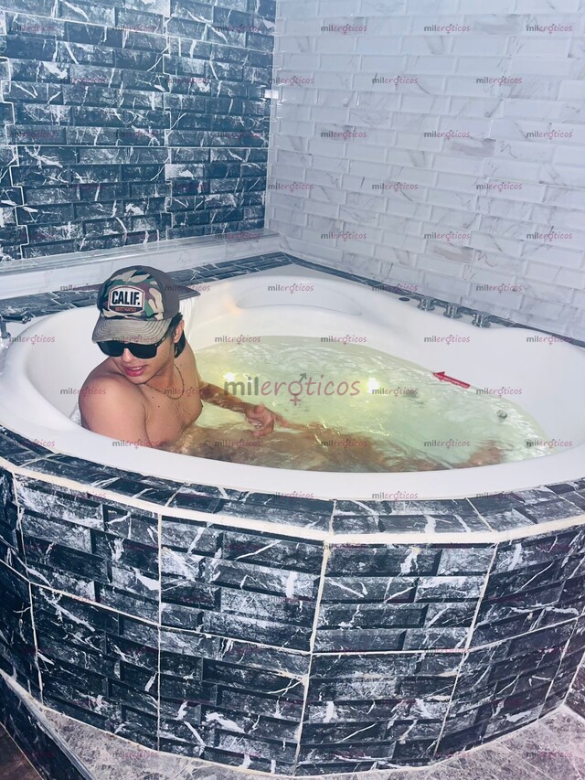 FOTOS DE POLLO VERGÓN LECHERO, VIDEOS FOTOS Y VIDEOLLAMADAS DISPONIBLES