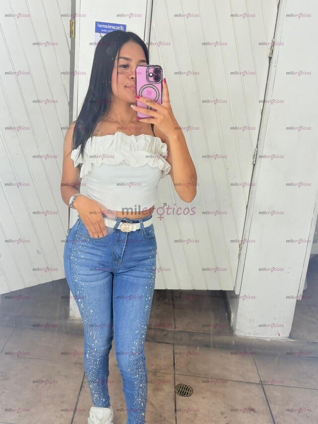 FOTOS DE SOFIA TIERNA SCORT NINFOMANA QUE CUMPLIRA TODOS TUS MAS RICOS FETICHES