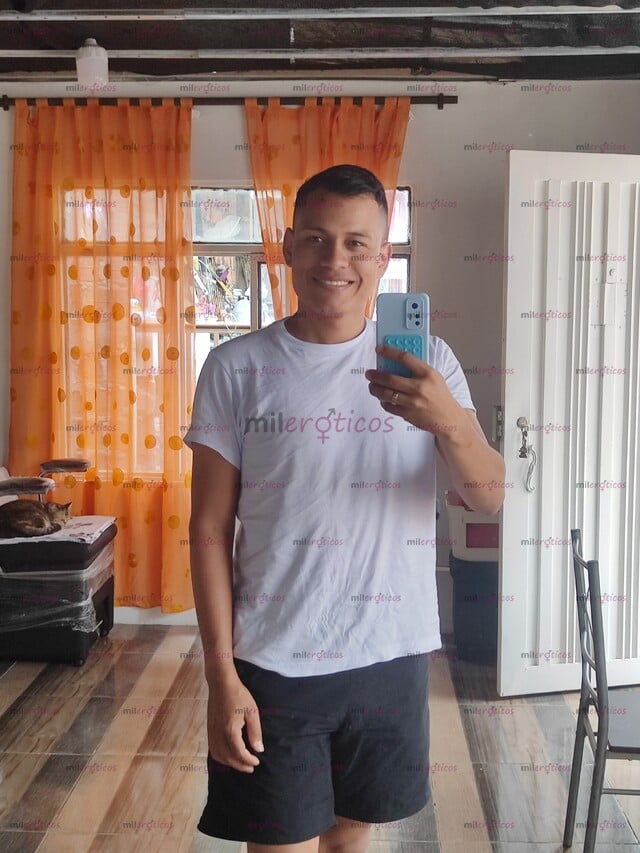 FOTOS DE HOLA SOY GUSTAVO ME ENCANTA DIVERTIRME Y QUE LAS PERSONAS SE SIENTAN BIEN CUANDO