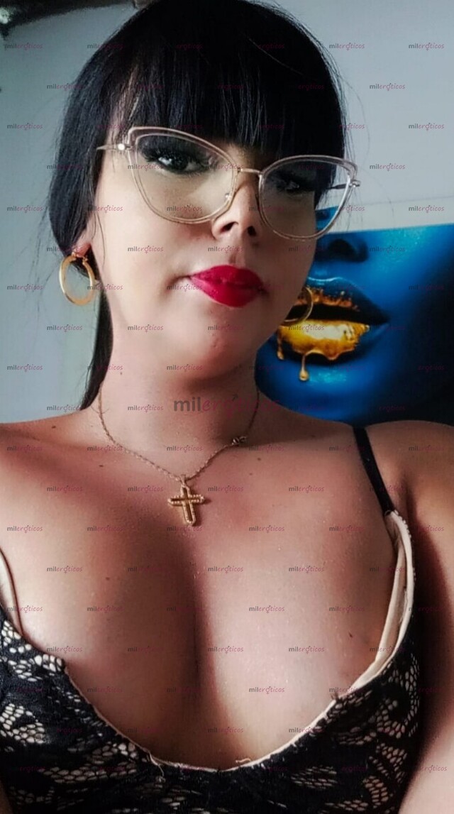 FOTOS DE TRANS FEMENINA DE LUGO QUE QUIERE GANAR. SIN SITIO. CONTENIDO Y PRESENCIAL