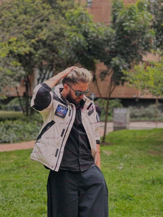 FOTOS DE SOY UN MEN DE MENTE ABIERTA, FETICHISTA Y ARRECHITO