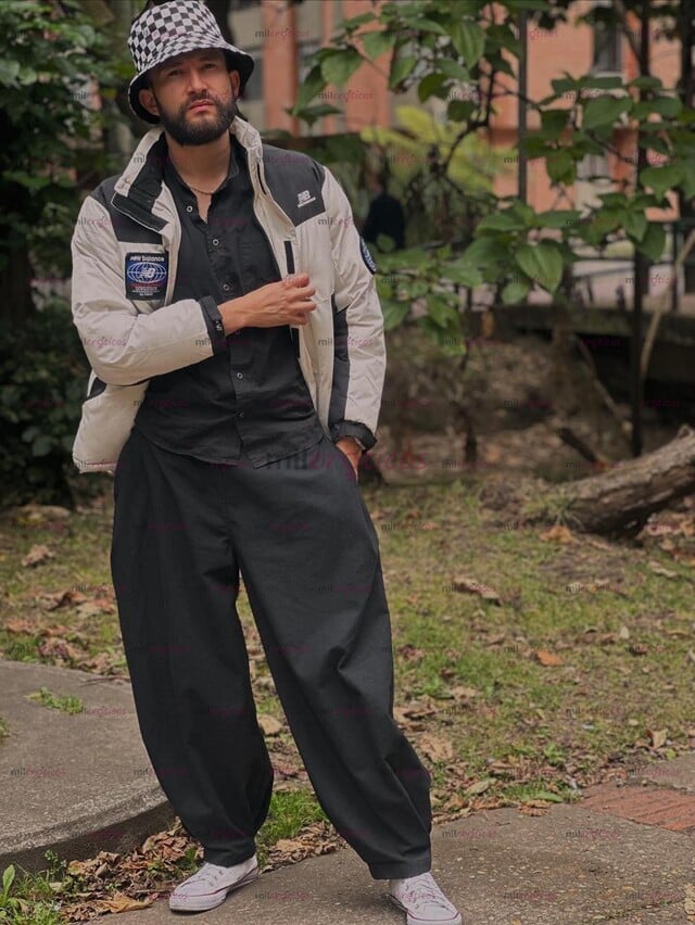 FOTOS DE SOY UN MEN DE MENTE ABIERTA, FETICHISTA Y ARRECHITO