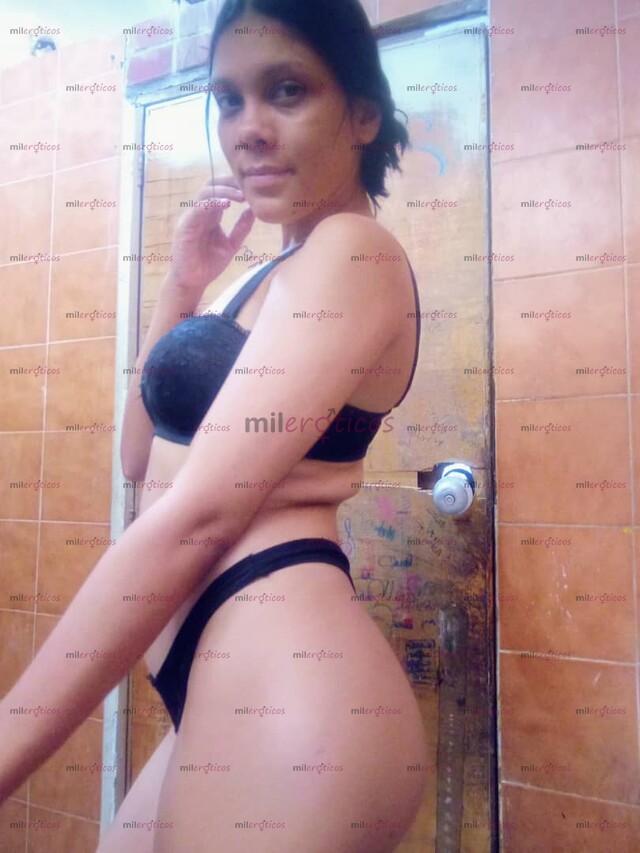 FOTOS DE UNA CHICA BIEN APASIONADA Y CON GANAS DE TENER SEXO ESCRIBEME