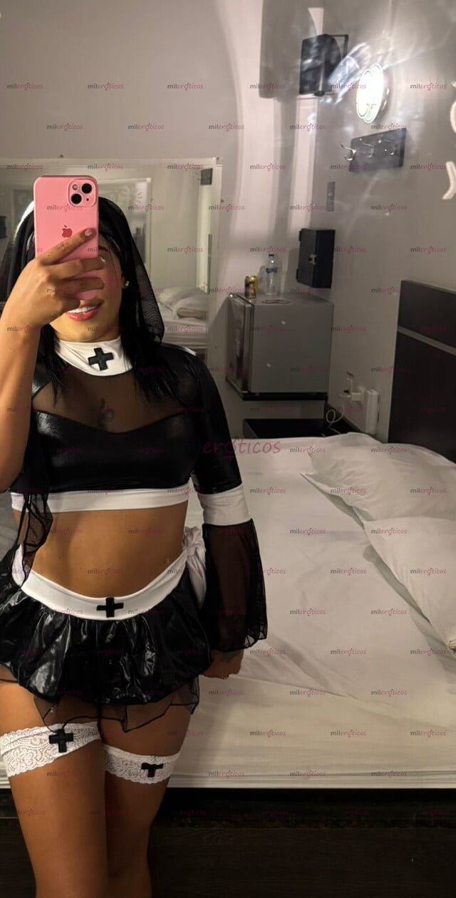 FOTOS DE MORENITA ESTRECHITA COLOMBIANA DE 19 AÑITOS MULTIORGÁSMICA