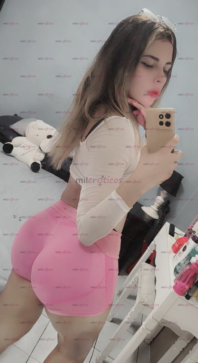 FOTOS DE DANNYC LA NIÑA TRANS DE TUS SUEÑOS .CUERPO DE MODELO Y CARITA DE PRINCESA