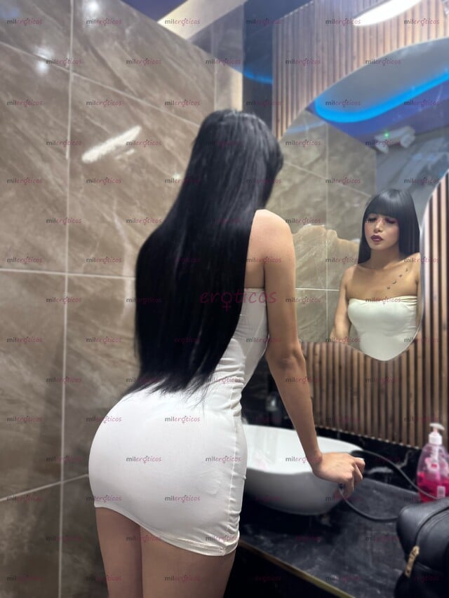 FOTOS DE FULL COMPLACIENTE VERSÁTIL DOTADA Y CON MUCHAS GANAS DE SEXO 21CM DE VISITA