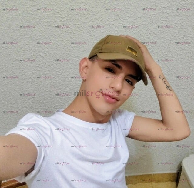 FOTOS DE JUAN TENGO 23 AÑOS, VERSÁTIL UBICADO EN KENNEDY
