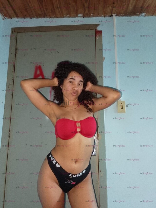 FOTOS DE UNA NENA CON UNAS NALGAS RICA ESPERÁNDOTE Y MI VAGINA AGUAITA SOY TODA TUYA B