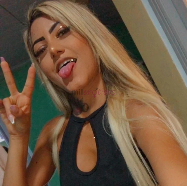 Oii tudo bem me chamo myrela sophia 19 aninhos e tenho 1 57 de altura 57 kg um lindo corpo de parar o transito venha se deliciar com meu lindo corpo a...