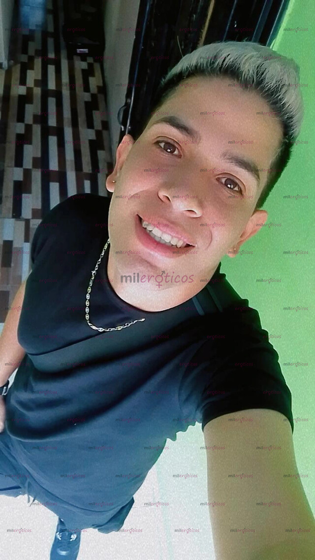 FOTOS DE JOVEN COMPLACIENTE EN LA CIUDAD DE MEDELLIN 3159494252
