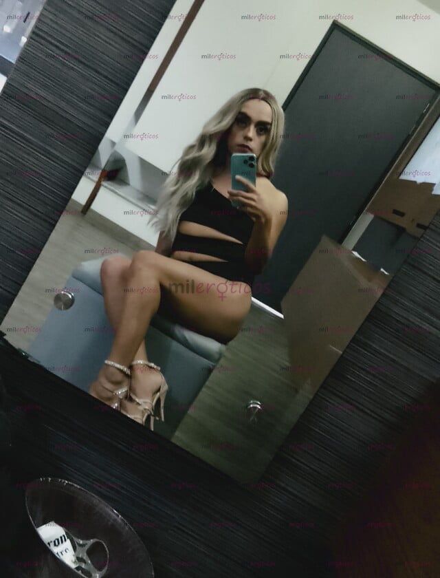 FOTOS DE CULO INSACIABLE Y VERGA IMPARABLE LA PUTITA TRANS MÁS CALIENTE Y COMPLACIENTE