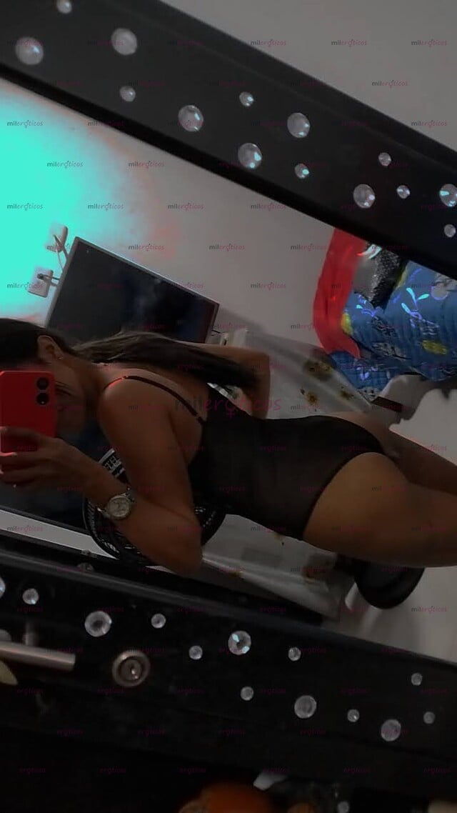 FOTOS DE TU DAMITA BIEN ARRECHITA Y ESTRECHITA SERVICIO CON MASAJE.