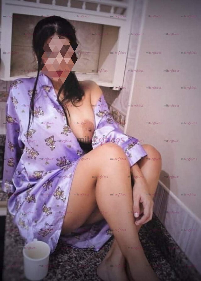 FOTOS DE PELI NEGRA RICA POR TODOS LADOS, GRANDE DE TETAS Y COLA