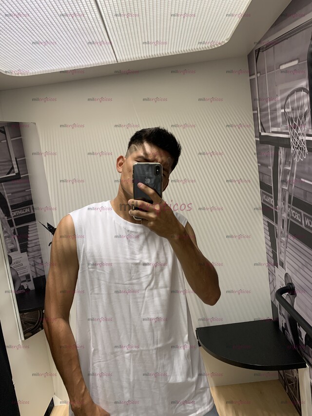 FOTOS DE HOMBRE DOMINANTE Y PROFESIONAL DE 172 CM DE ESTATURA