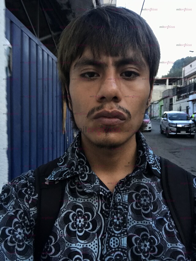 FOTOS DE TWINK, PASIVO, AMOROSO, CACHONDO Y COMPLACIENTE.