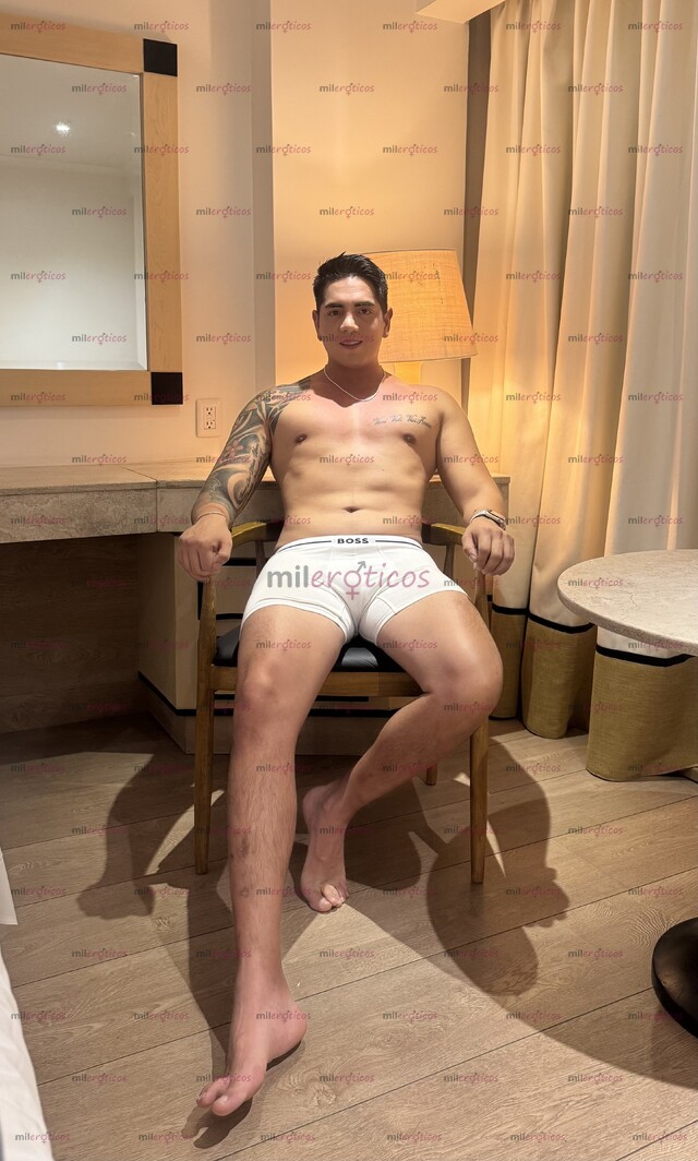 FOTOS DE PERUANO ACTIVO MACHO DOMINANTE EXTANJERO GUAPO Y VERGON 20 CM. COMPLACIENTE