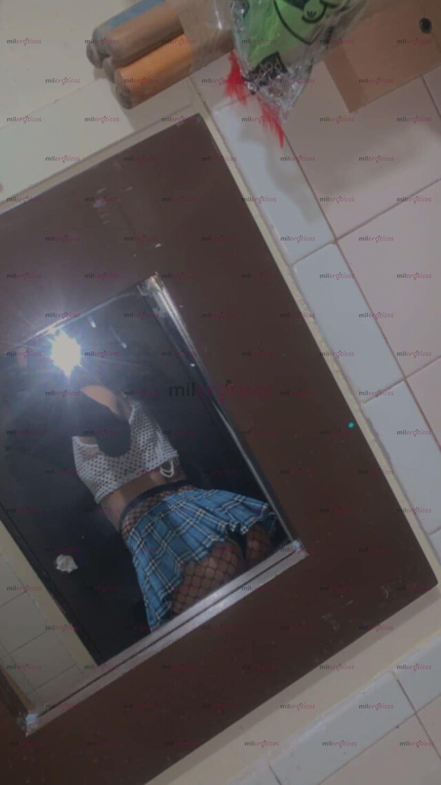 FOTOS DE LLEGO TU CHINITA COMELONA PARA PASARLA INCREÍBLE